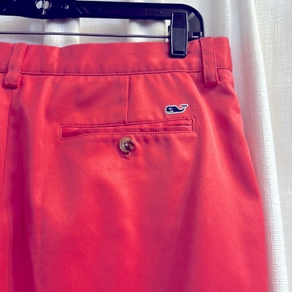 Men’s Vinyard Vines Links 100% Polyester Salmon Color Golf Shorts Size 33 - Picture 5 of 7